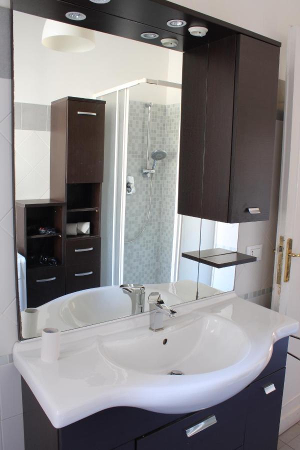 Appartamento Re Di Roma/Cozy Flat For Six Persons Exterior foto
